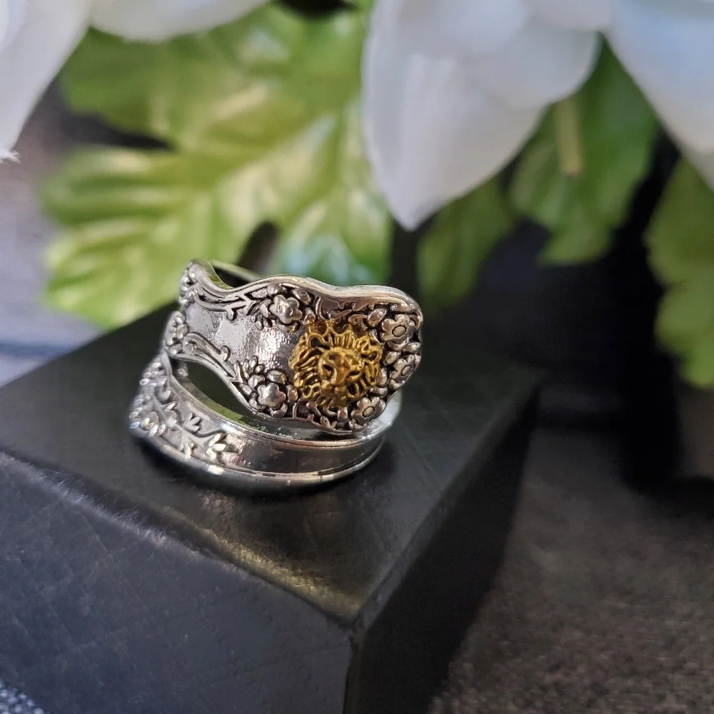 Gold Lion's Head Vintage Spoon Ring